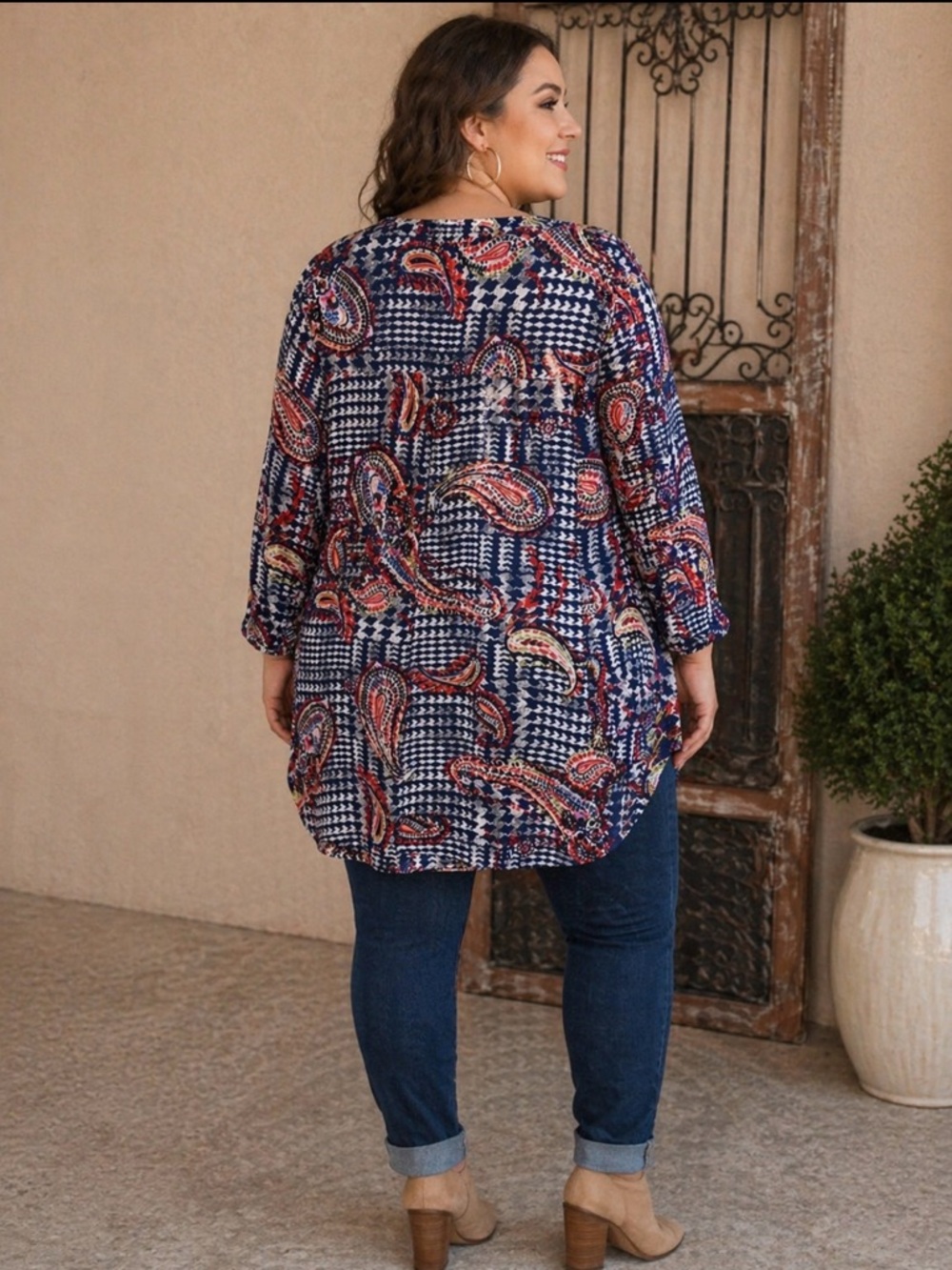 Fig and Flower button down tunic - Picture 2 of 6